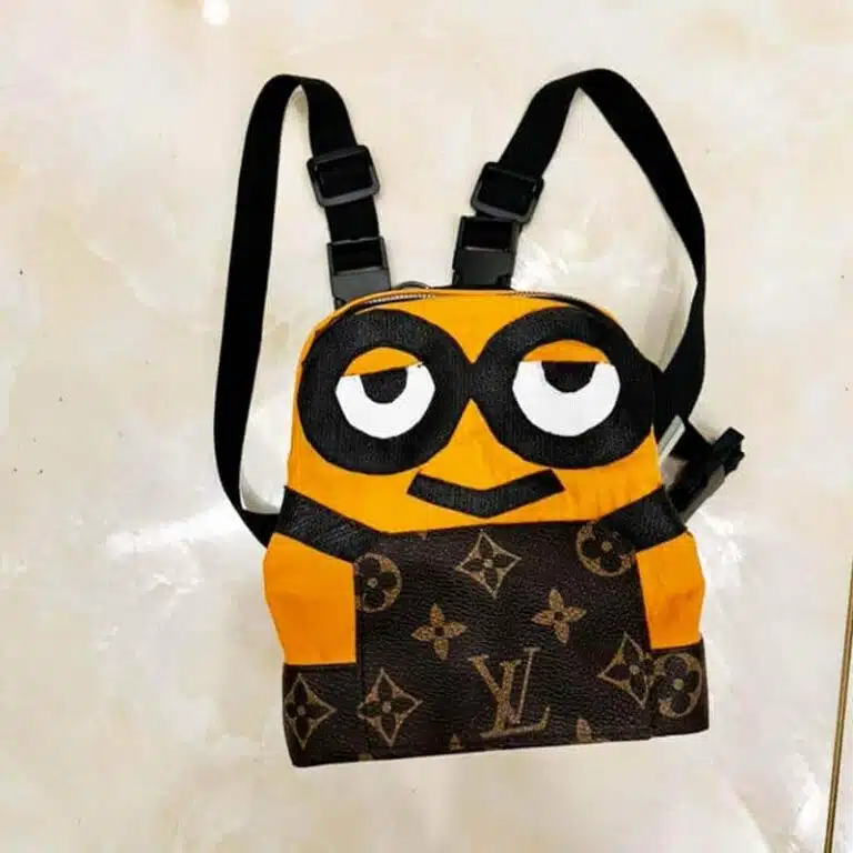 Louis Vuitton Dog backpack Mini Minions